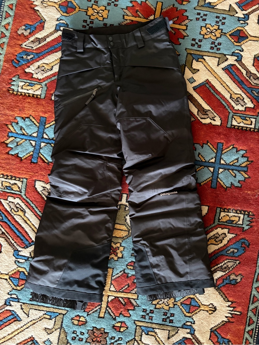 Patagonia Black Youth Insulated Snow Pants